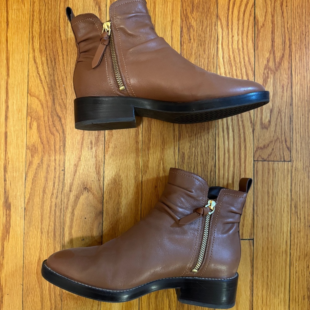 Cole Haan brown/tan leather zip up booties size 7.5